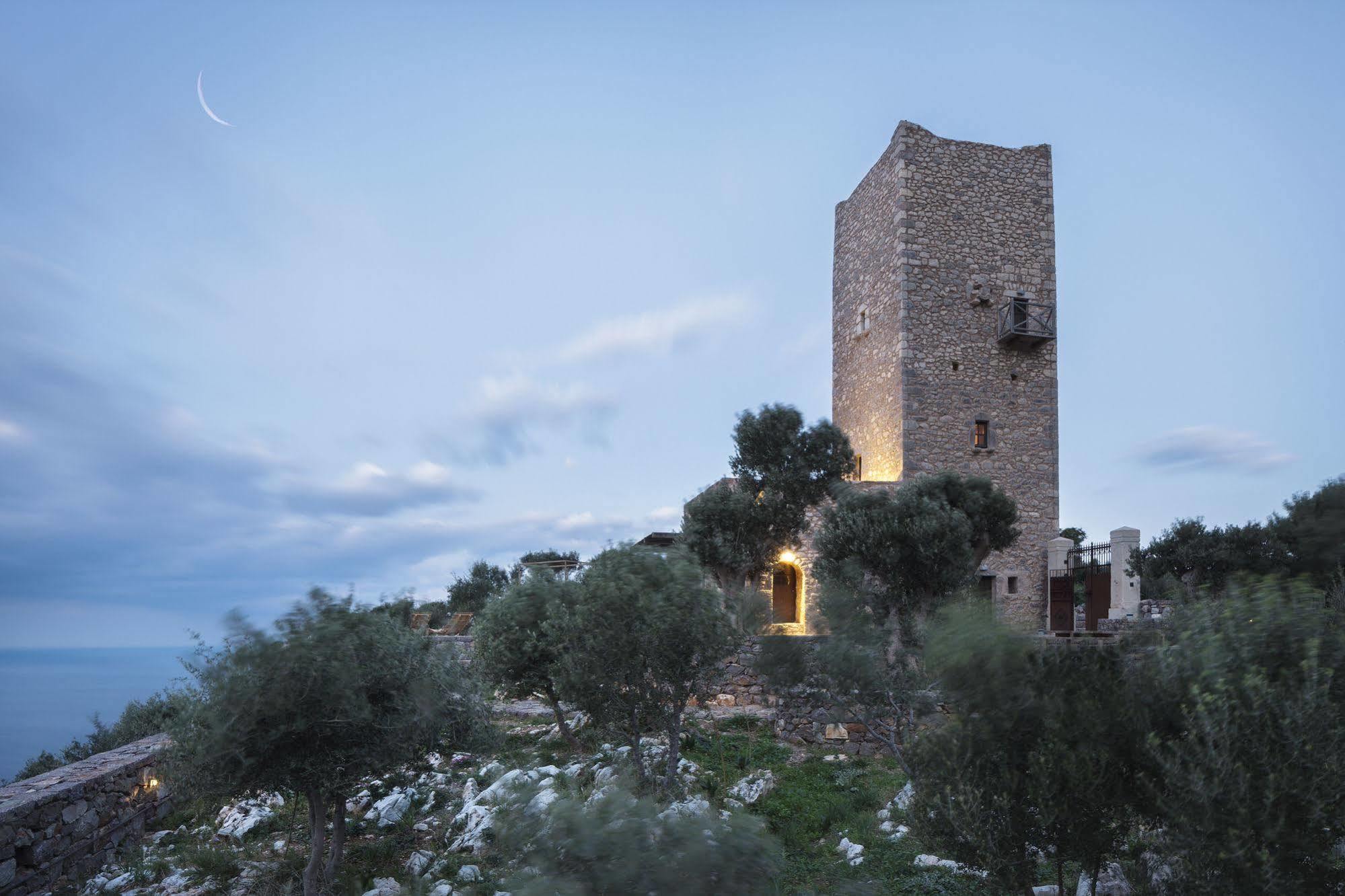 Tainaron Blue Retreat Hotel Vathia Exterior photo